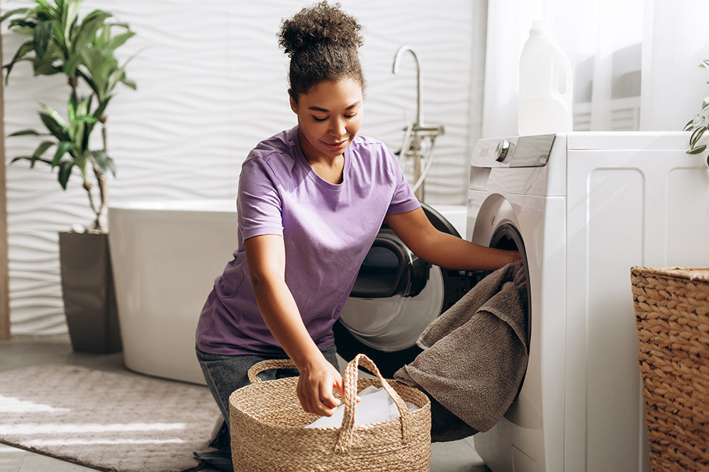 How to Get Skunk Smell Out of Clothes